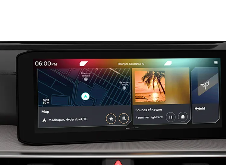31.24cm (12.3”) HD Touchscreen Navigation Cockpit